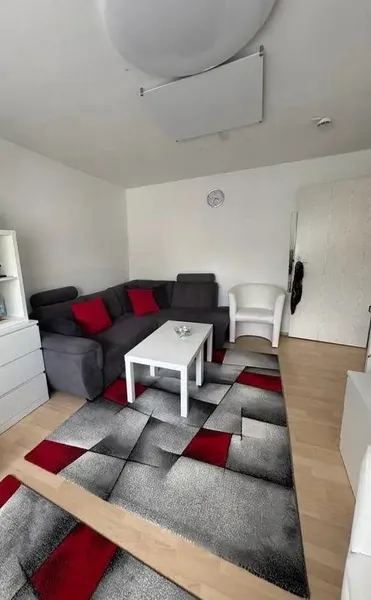 Helle 38 m² Wohnung in Berlin-Köpenick zu vermieten — photo 1
